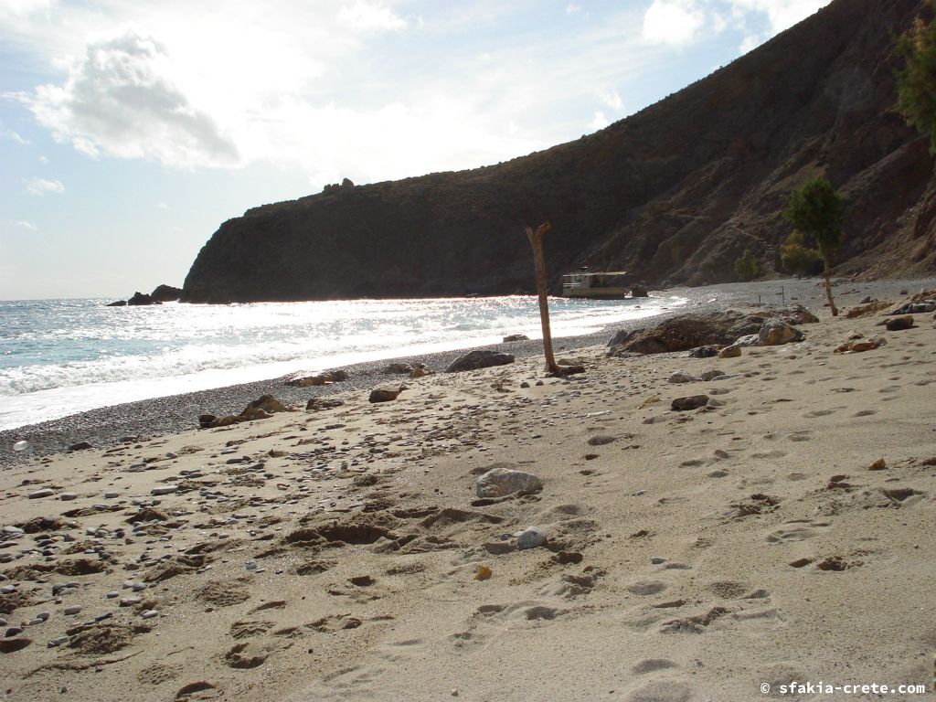 Photo report of a visit around Loutro and Sfakia, October 2007